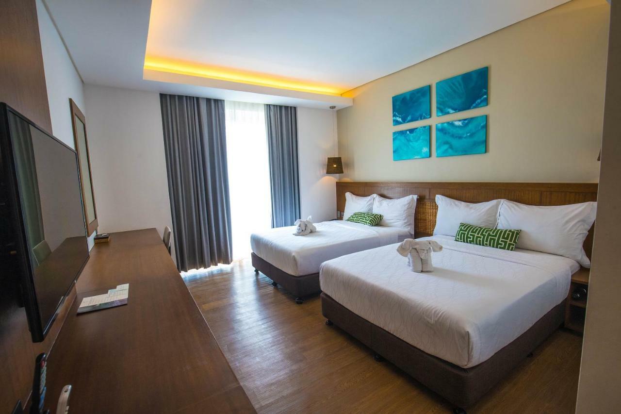 Acea Subic Beach Resort Exterior photo